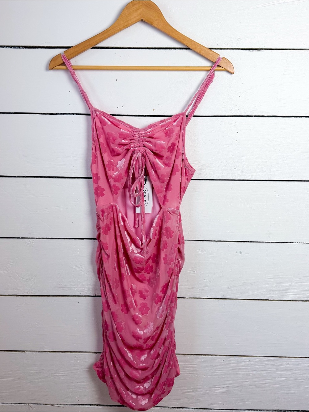 Pink Floral Ruched Bodycon Dress - Cider size Medium NWT